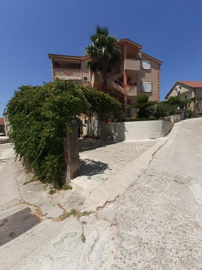 Apartmani Tanja Tivat Exterior foto