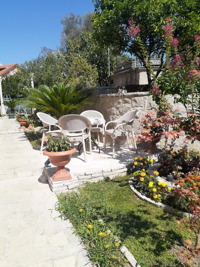 Apartmani Tanja Tivat Exterior foto