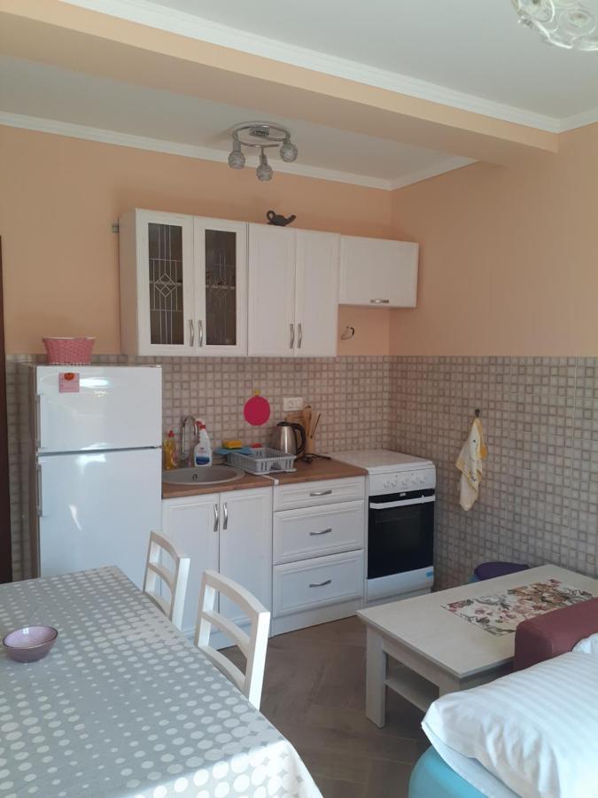 Apartmani Tanja Tivat Exterior foto