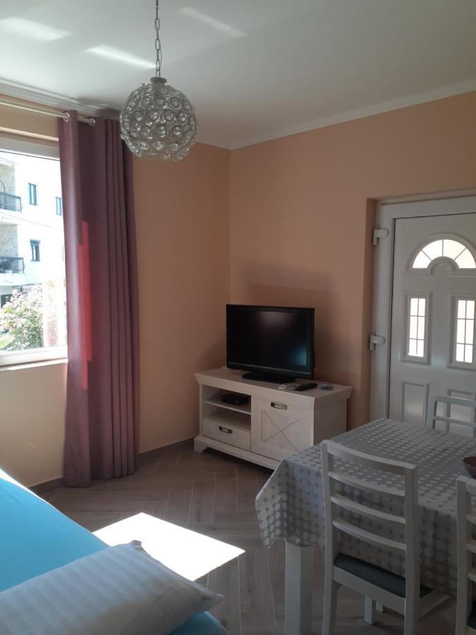 Apartmani Tanja Tivat Exterior foto