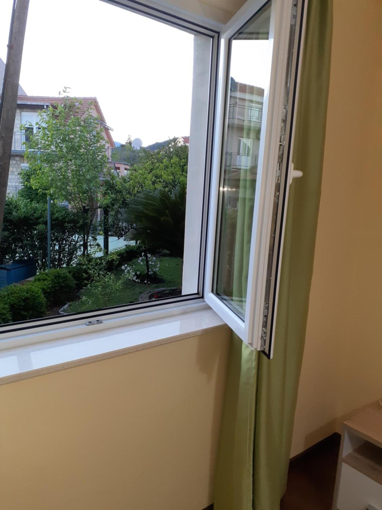 Apartmani Tanja Tivat Zimmer foto