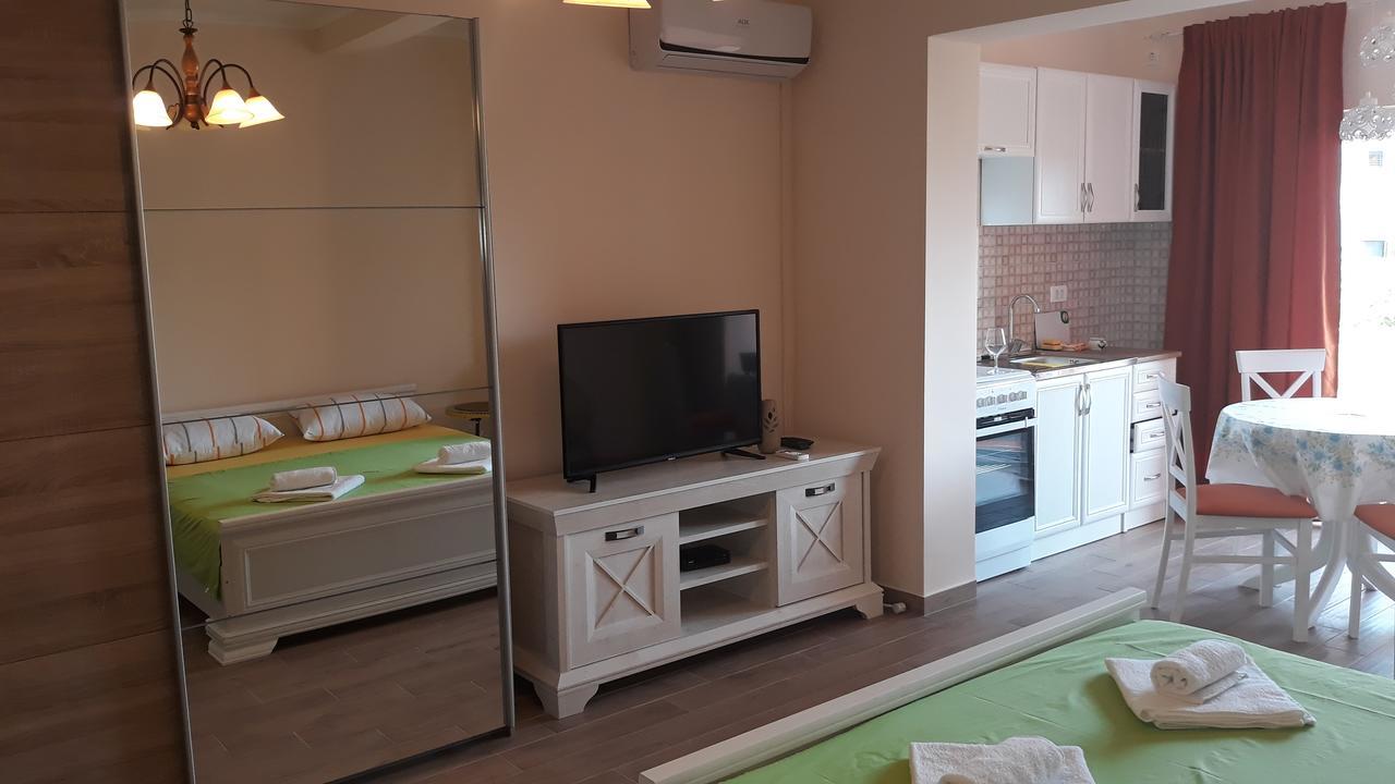 Apartmani Tanja Tivat Exterior foto