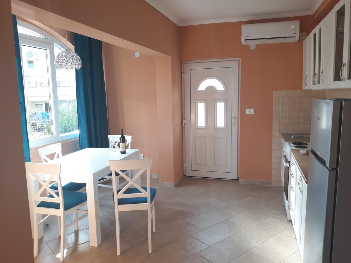 Apartmani Tanja Tivat Exterior foto